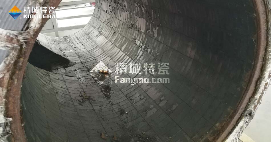 運(yùn)行滿兩年的耐磨陶瓷三通管道