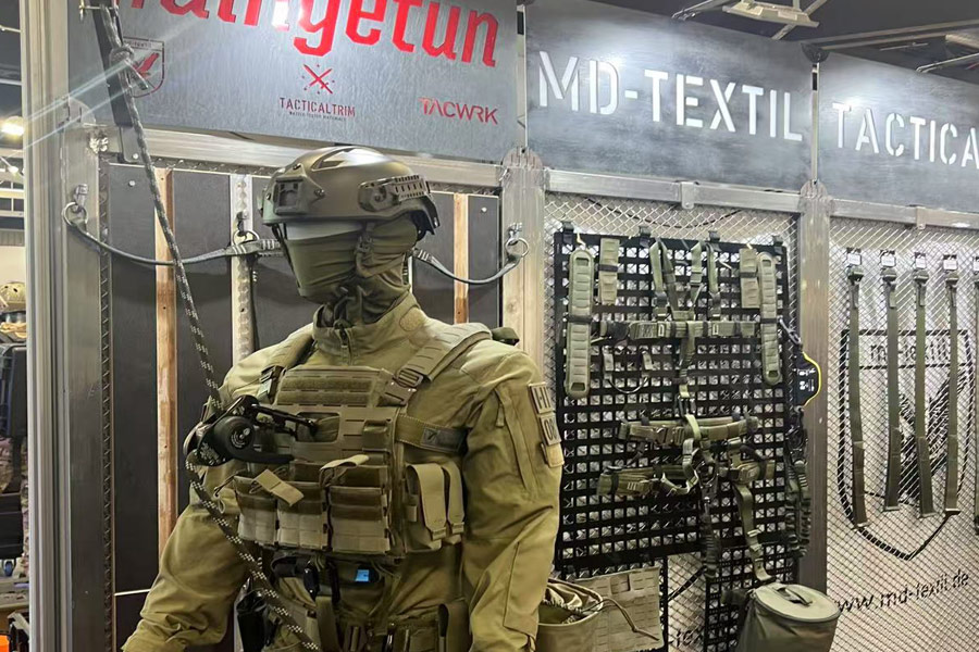 精城特瓷參觀2025德國警務展EnforceTac