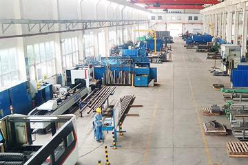 鋼結構加工車間